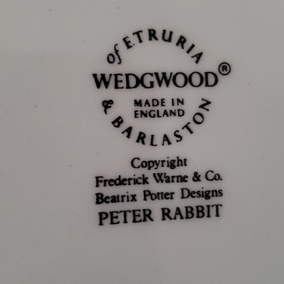 (2) Wedgwood Peter Rabbit Cup and Porridge Bowl - Picture 16 of 16